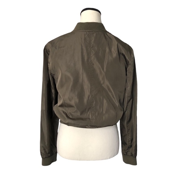 New Look Green Zip Up Bomber Jacket - Picture 2 of 8